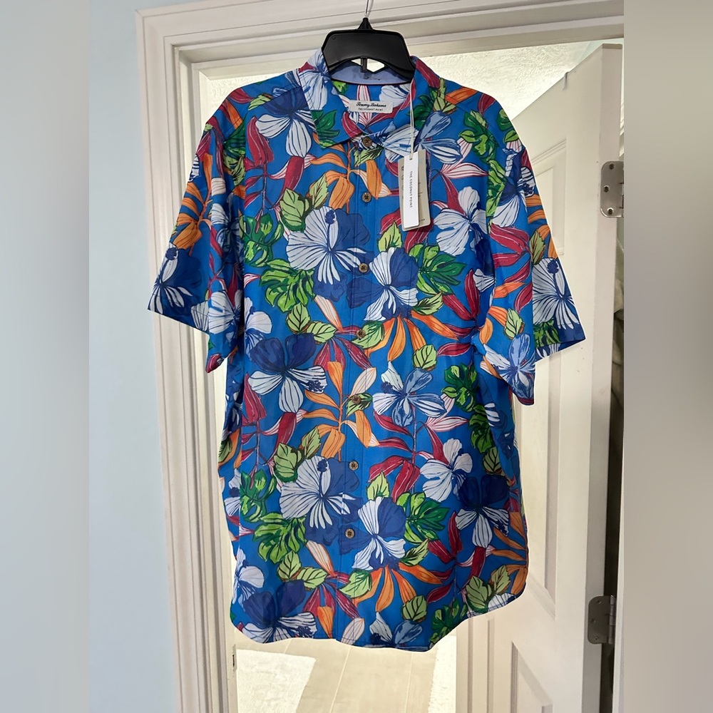 NWT Tommy Bahama Coconut Palm Shirt
